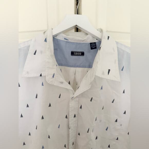 IZOD Short Sleeve Button Down Shirt Sailboats Blue White Cotton Blend Size XXL - Picture 7 of 9